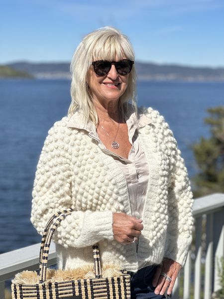 MIA-  Diamond cardigen